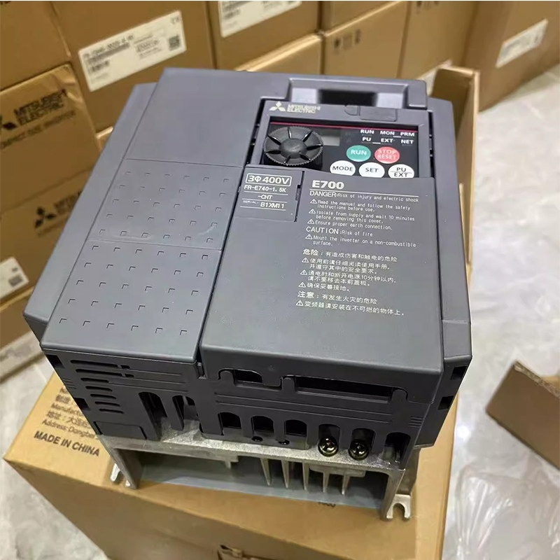 0.75KW-5.5KW 380V Three Phase  - огляд і ціна Solar Pump Inverter 5.5Kw Three Phase